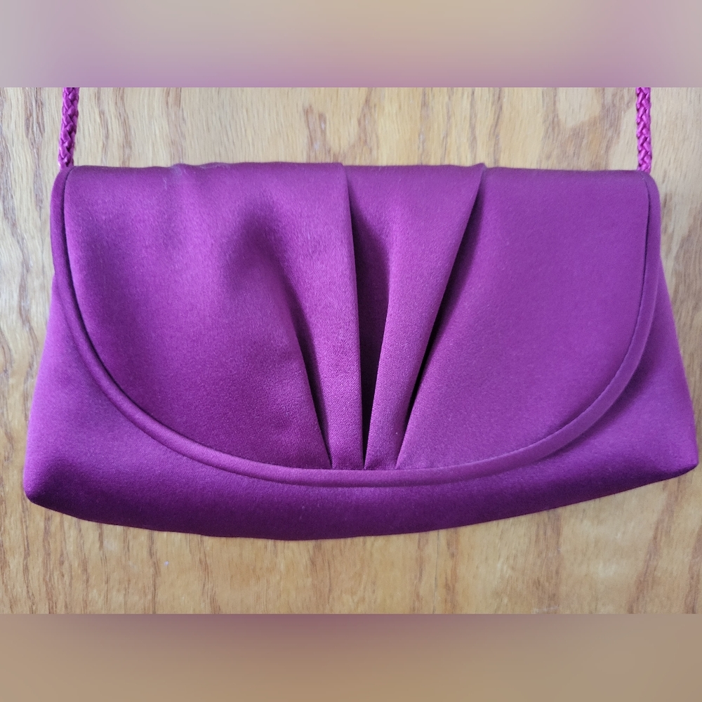 Small clutch purse